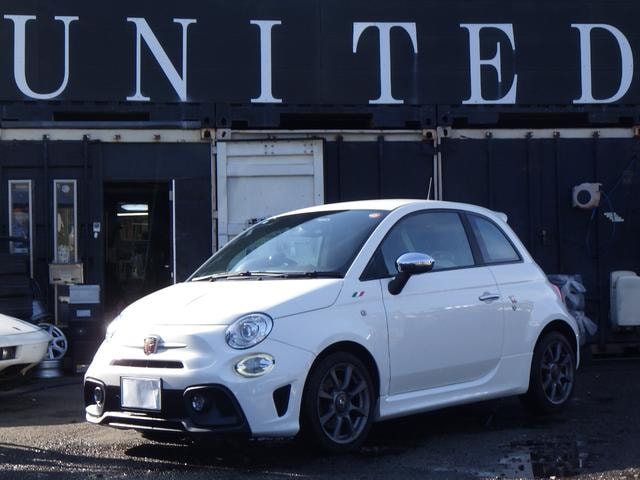 Abarth 595 2018 — фото автомобиля 1