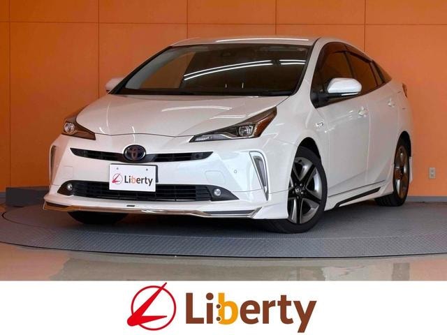 Toyota PRIUS 2020 — фото автомобиля 1