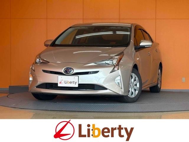 Toyota PRIUS 2017 — фото автомобиля 1