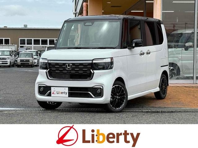 Honda N-BOX CUSTOM 2026 — фото автомобиля 1