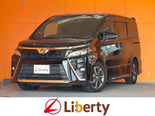 Toyota VOXY 2017 — фото автомобиля 1