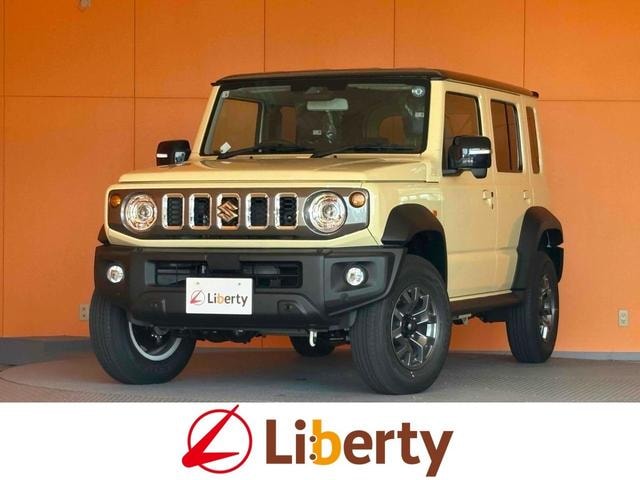 Suzuki JIMNY NOMADE 2026 — фото автомобиля