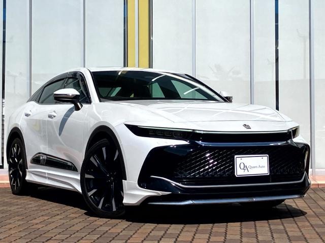 Toyota CROWN CROSSOVER 2023 — фото автомобиля