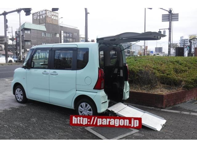 Daihatsu TANTO 2020 — фото автомобиля 1