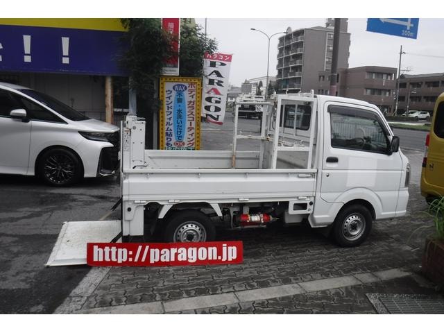 Suzuki CARRY TRUCK 2018 — фото автомобиля 1