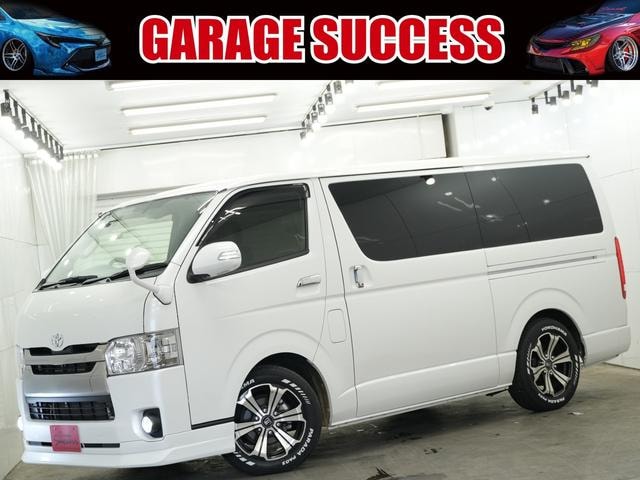 Toyota HIACE VAN 2017 — фото автомобиля 1