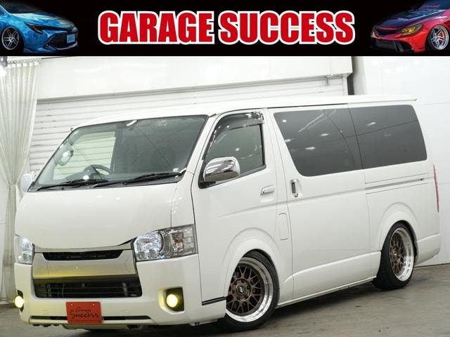 Toyota HIACE VAN 2017 — фото автомобиля 1