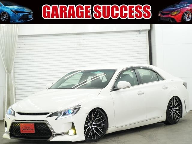 Toyota MARK X 2011 — фото автомобиля 1