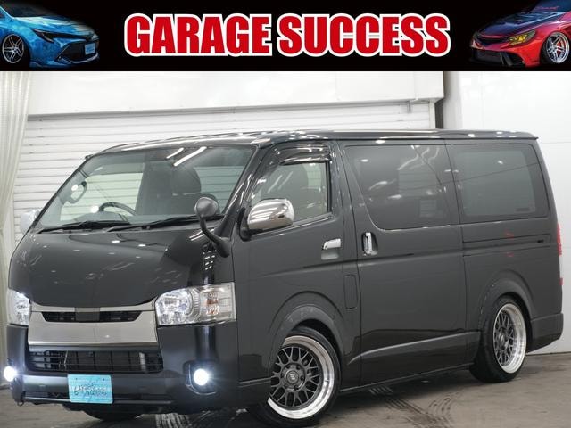 Toyota HIACE VAN 2020 — фото автомобиля