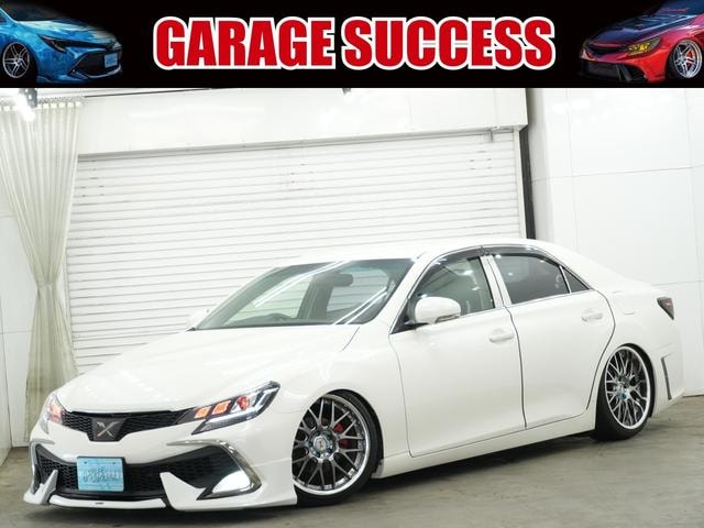 Toyota MARK X 2012 — фото автомобиля 1