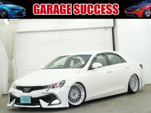Toyota MARK X 2011 — фото автомобиля 1