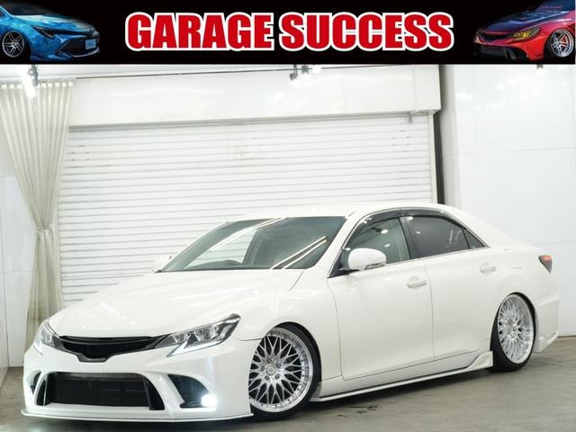 Toyota MARK X 2012 — фото автомобиля