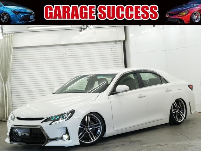 Toyota MARK X 2011 — фото автомобиля 1