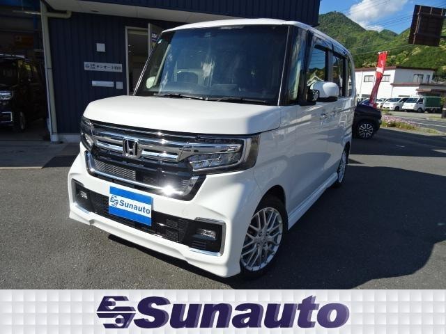 Honda N-BOX CUSTOM 2021 — фото автомобиля 1