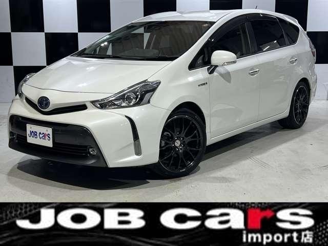 Toyota PRIUS ALPHA 2018 — фото автомобиля