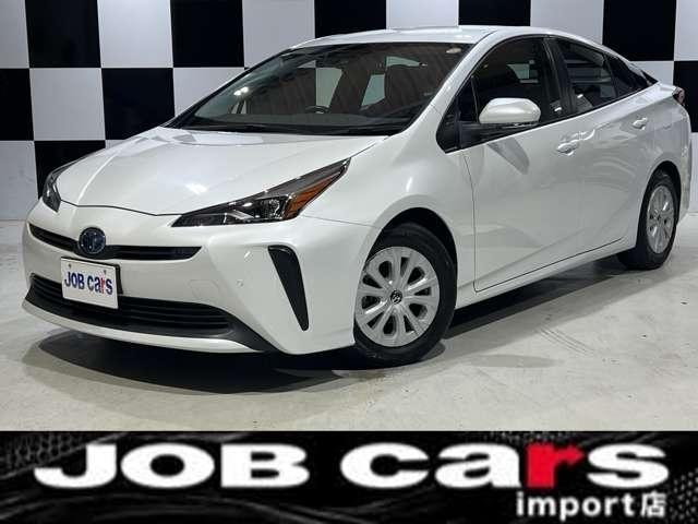 Toyota PRIUS 2022 — фото автомобиля 1