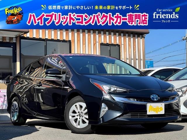 Toyota PRIUS 2018 — фото автомобиля 1