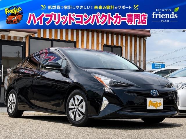 Toyota PRIUS 2016 — фото автомобиля 1