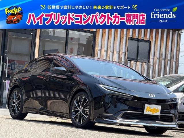 Toyota PRIUS 2024 — фото автомобиля 1