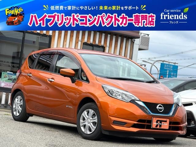 Nissan NOTE 2016 — фото автомобиля 1