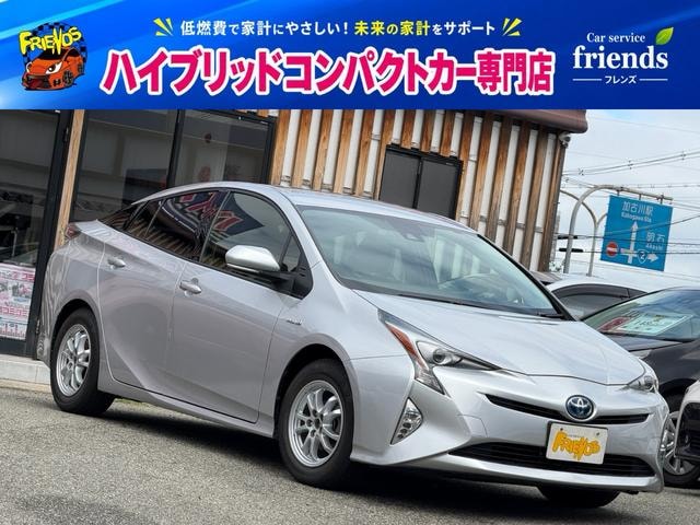 Toyota PRIUS 2018 — фото автомобиля 1