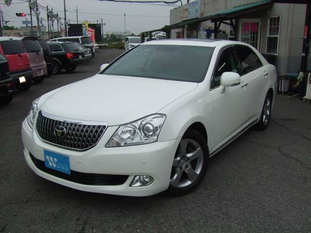 Toyota CROWN MAJESTA 2010 — фото автомобиля