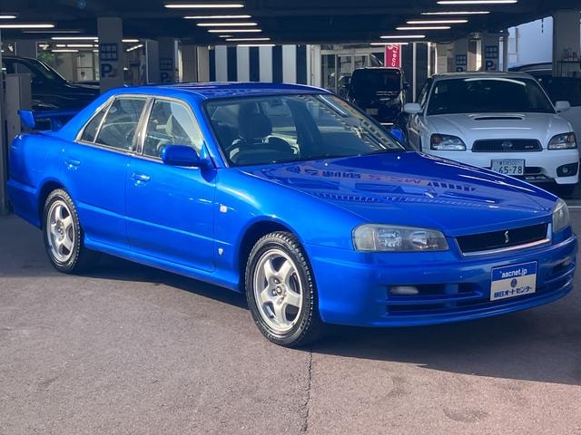 Nissan SKYLINE 2001 — фото автомобиля
