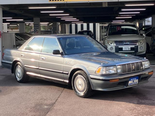 Toyota CROWN 1991 — фото автомобиля 1