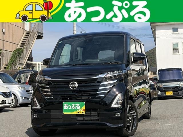 Nissan ROOX 2023 — фото автомобиля 1