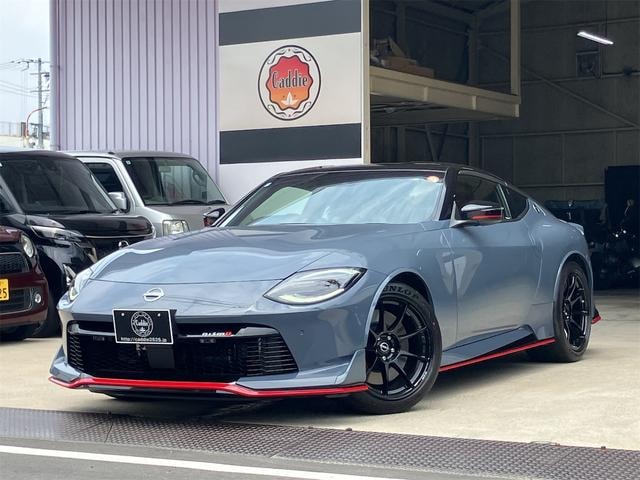 Nissan FAIRLADY Z 2025 — фото автомобиля
