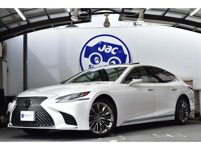 Lexus LS 2017 — фото автомобиля