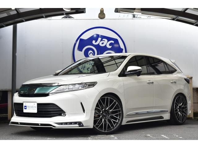 Toyota HARRIER 2017 — фото автомобиля 1