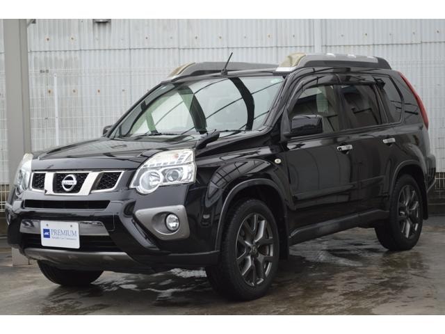 Nissan X-TRAIL 2013 — фото автомобиля 1