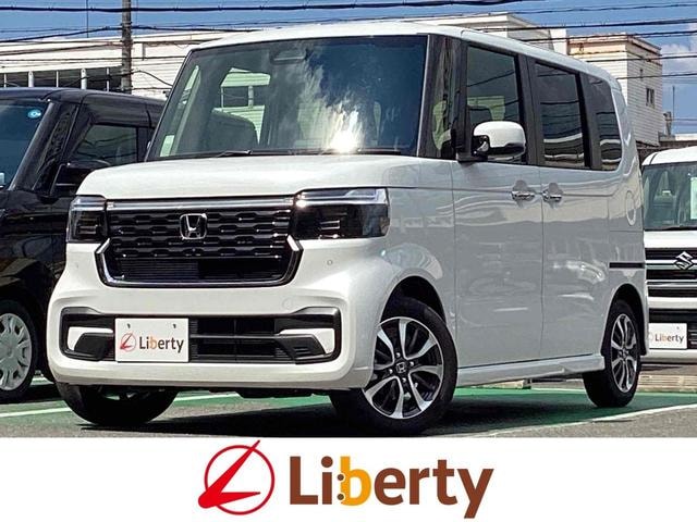 Honda N-BOX CUSTOM 2026 — фото автомобиля 1