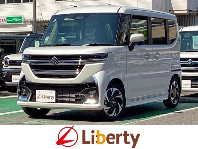 Suzuki SPACIA CUSTOM 2026 — фото автомобиля 1