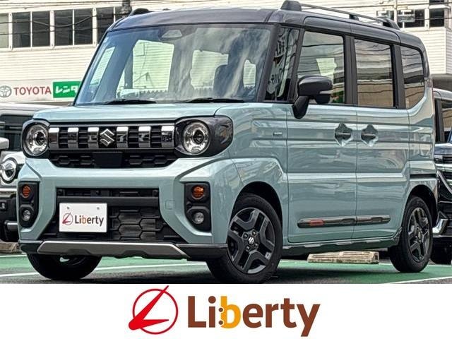 Suzuki SPACIA GEAR 2025 — фото автомобиля