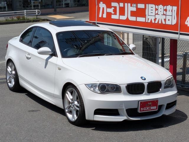 Bmw 1 SERIES 2008 — фото автомобиля