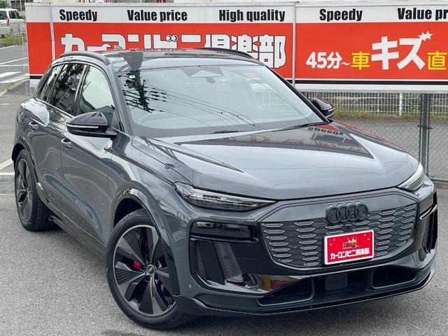 Audi Q6 E-TRON 2025 — фото автомобиля 1