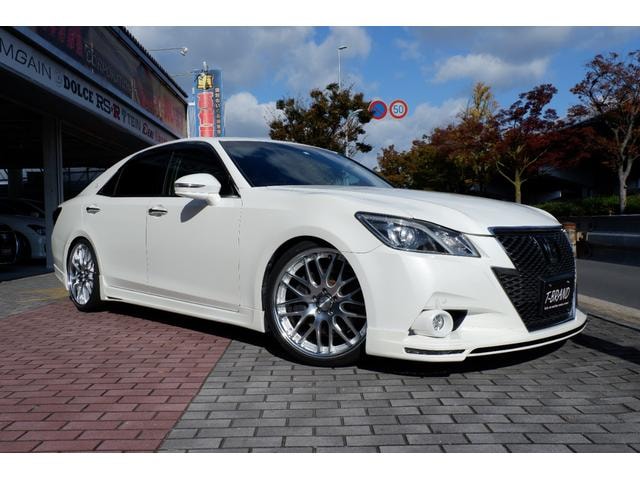 Toyota CROWN 2013 — фото автомобиля 1