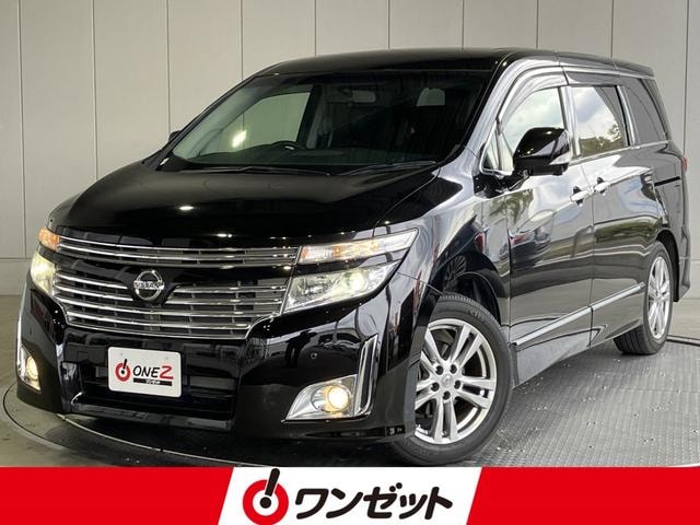 Nissan ELGRAND 2012 — фото автомобиля 1