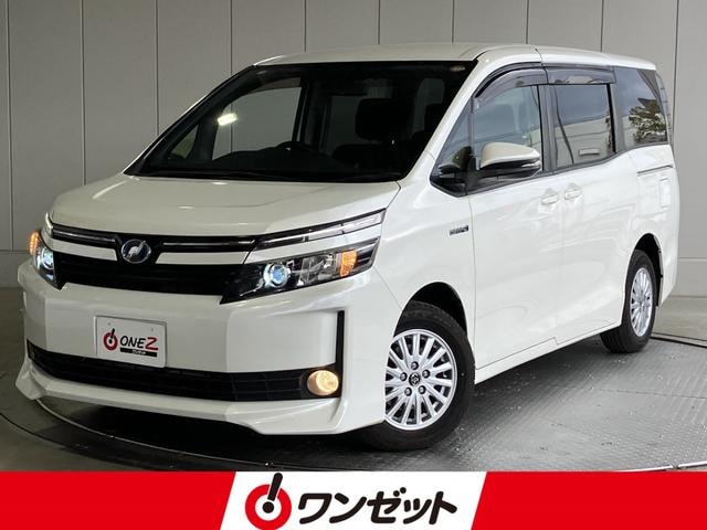 Toyota VOXY 2014 — фото автомобиля 1
