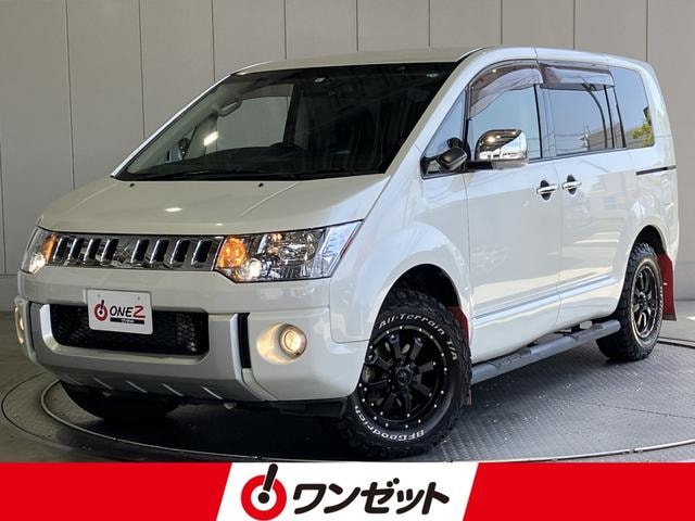 Mitsubishi DELICA D:5 2015 — фото автомобиля 1