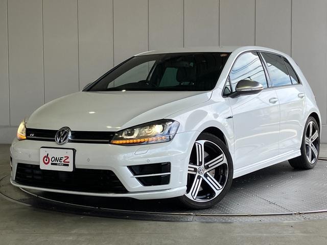 Volkswagen GOLF R 2015 — фото автомобиля