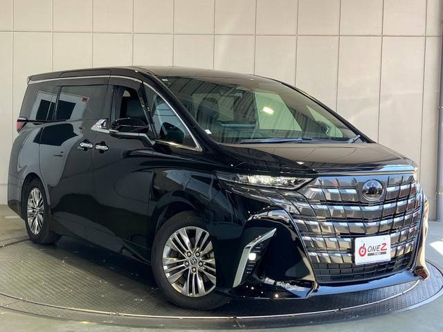 Toyota ALPHARD HYBRID 2025 — фото автомобиля