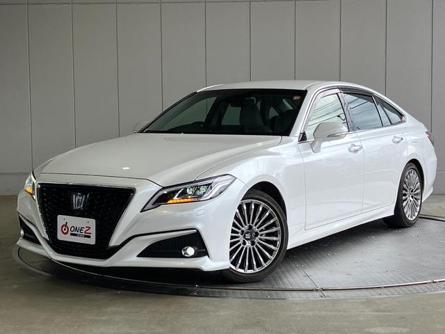 Toyota CROWN HYBRID 2021 — фото автомобиля