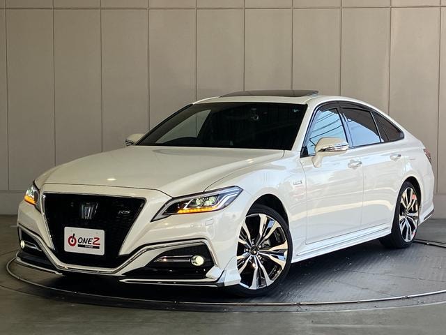 Toyota CROWN HYBRID 2019 — фото автомобиля