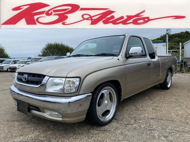 Toyota HILUX SPORTS PICK UP 2003 — фото автомобиля