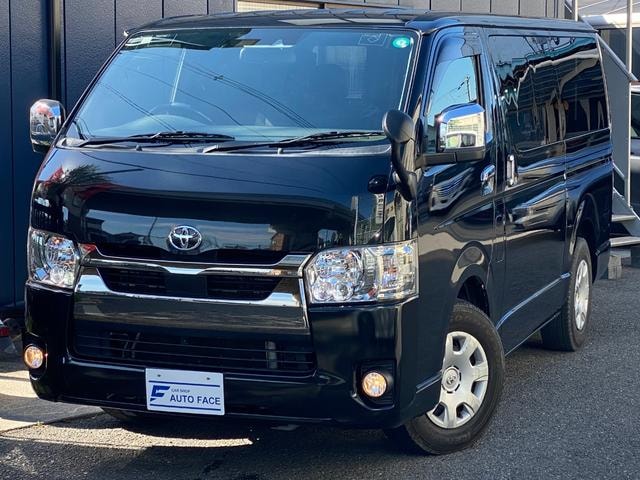 Toyota HIACE VAN 2020 — фото автомобиля