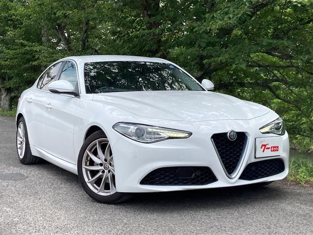 Alfa Romeo GIULIA 2017 — фото автомобиля 1