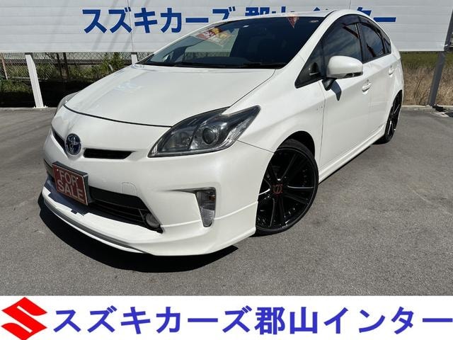Toyota PRIUS 2012 — фото автомобиля 1
